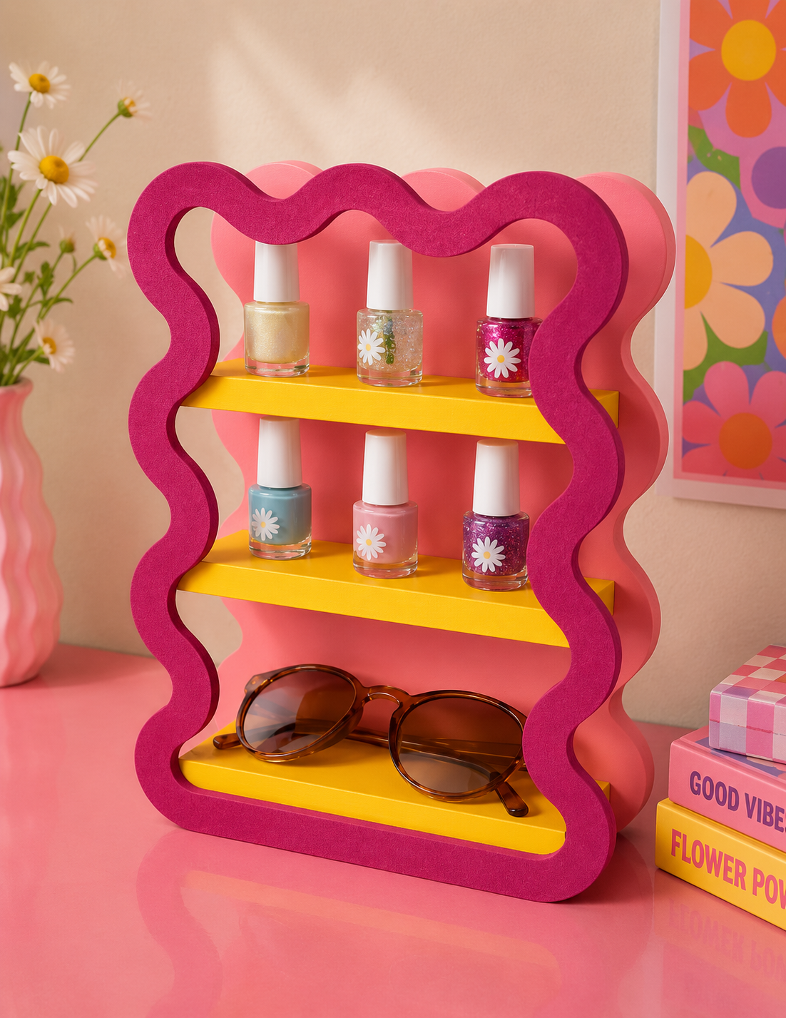 3D Printed Wavy Mini Shelf – Fun Size Trinket Display