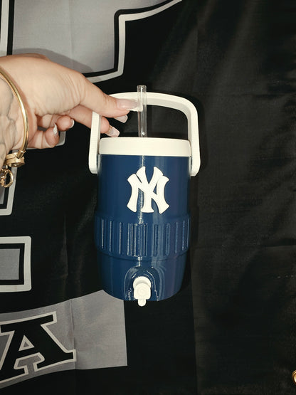New York Yankees 12 oz Plastic Cooler